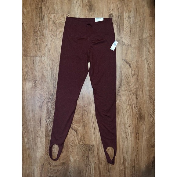 Old Navy High-Waisted CozeCore Heathered Performance Stirrup Leggings for Women - Picture 2 of 4
